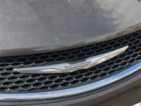 Used 2016 Chrysler 200 C image 13