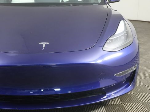 Used 2023 Tesla Model 3 Standard Range RWD image 14
