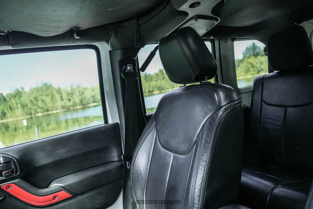 Used 2018 Jeep Wrangler Unlimited Sport S AWD/4WD image 37