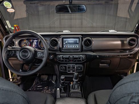 Used 2023 Jeep Wrangler Unlimited Sport image 14