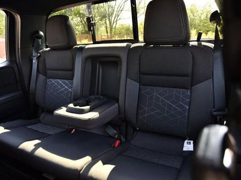 New 2026 Nissan Frontier SV image 24