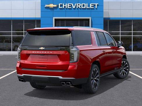 New 2025 Chevrolet Suburban High Country image 4