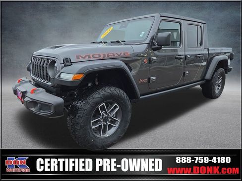 Used 2024 Jeep Gladiator Mojave w/ Convenience Group image 4