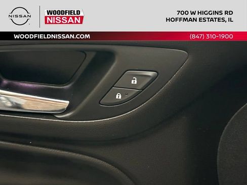 Used 2019 Chevrolet Equinox LT AWD/4WD image 20