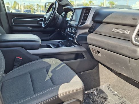 Used 2022 RAM 1500 Big Horn AWD/4WD image 23