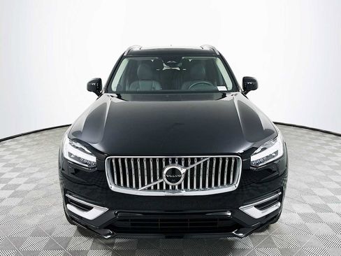 Used 2025 Volvo XC90 B6 Plus w/ Protection Package Premier image 2