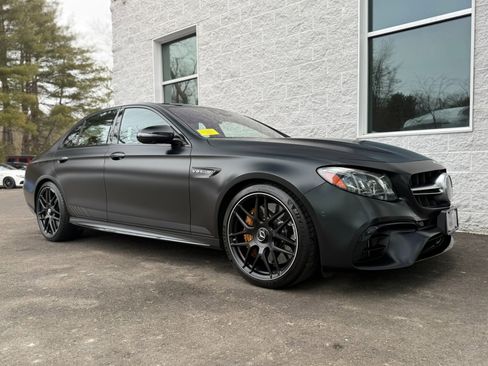 Used 2018 Mercedes-Benz E 63 AMG S image 34