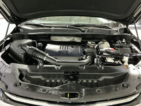 Used 2024 Chevrolet Blazer Premier w/ Enhanced Convenience Package image 34