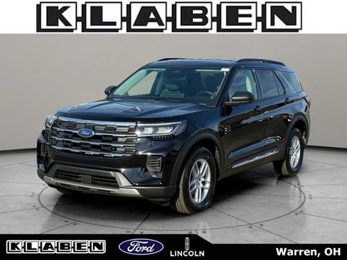 Certified 2025 Ford Explorer Active AWD/4WD image 1