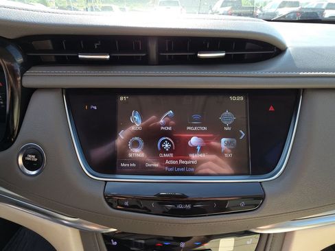 Used 2018 Cadillac XT5 Luxury w/ Driver Awareness Package FWD image 21