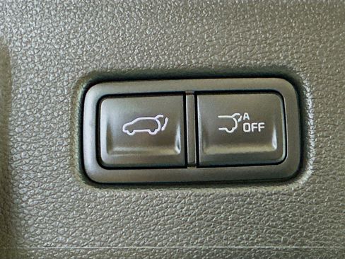 Used 2025 Kia Telluride S AWD/4WD image 32