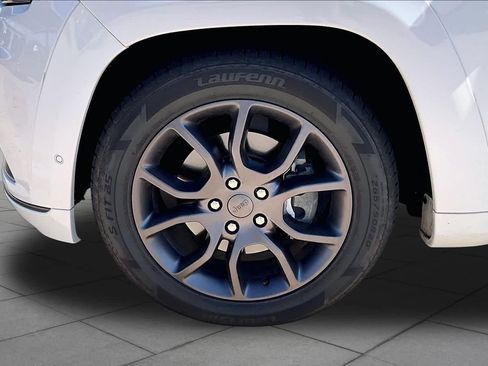 Used 2020 Jeep Grand Cherokee High Altitude AWD/4WD image 10