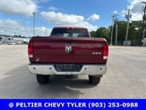 Used 2018 RAM 2500 Tradesman w/ Chrome Appearance Group AWD/4WD image 7