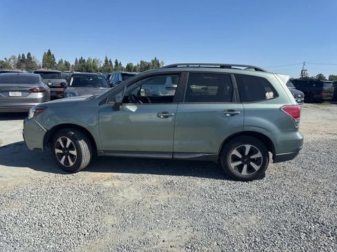 Used 2017 Subaru Forester 2.5i Premium w/ Popular Package #2A image 7
