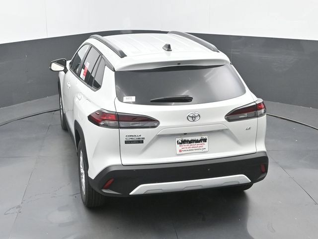 New 2026 Toyota Corolla Cross LE FWD image 28