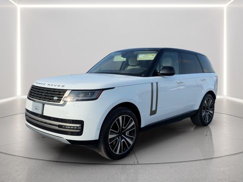 Used 2026 Land Rover Range Rover SE AWD/4WD image 1