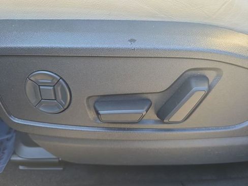 Used 2025 Audi Q5 Premium Plus image 43