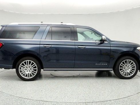 Used 2022 Ford Expedition Max Platinum image 4