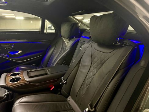 Used 2020 Mercedes-Benz S 560 4MATIC Sedan image 26