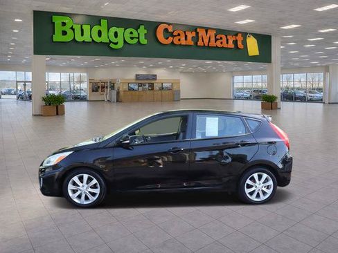 Used 2014 Hyundai Accent SE FWD image 5