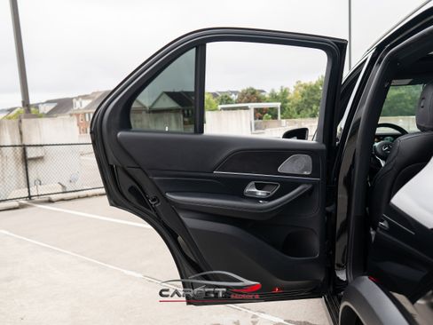 Used 2021 Mercedes-Benz GLE 350 4MATIC w/ Premium Package image 41