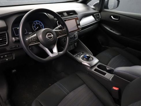 Used 2024 Nissan Leaf S image 9