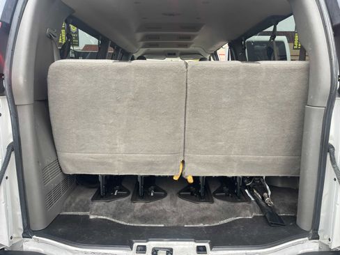 Used 2016 Chevrolet Express 3500 LT w/ LT Preferred Equipment Group image 8