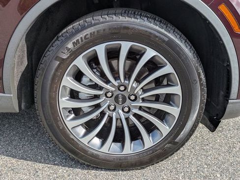 Certified 2023 Lincoln Aviator Reserve w/ Equipment Group 201A AWD/4WD image 11