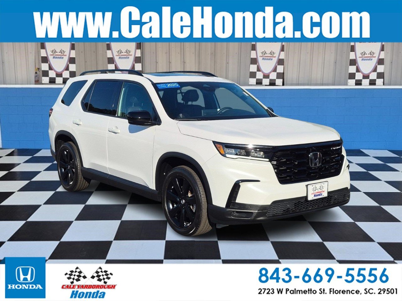 Certified 2025 Honda Pilot Black Edition image 1