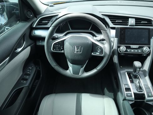 Used 2016 Honda Civic EX-T image 5