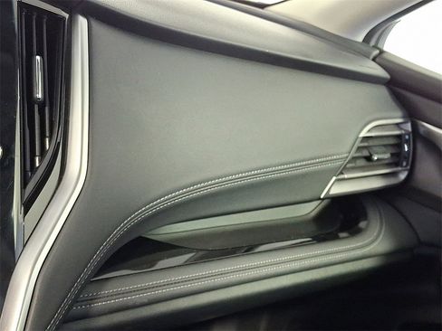 Used 2022 Subaru Legacy Limited XT image 25