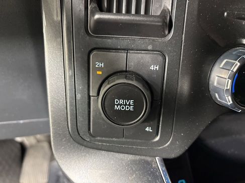 Used 2022 Ford F150 XLT w/ Equipment Group 302A High image 18