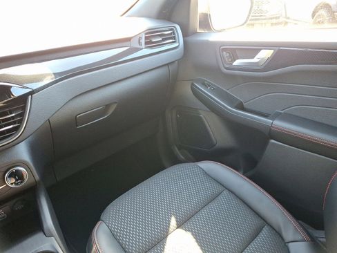 New 2025 Ford Escape ST-Line image 11