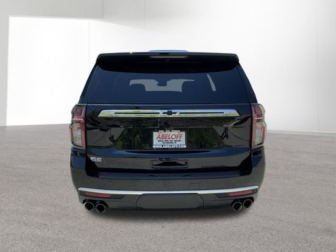 Used 2024 Chevrolet Tahoe Premier AWD/4WD image 4