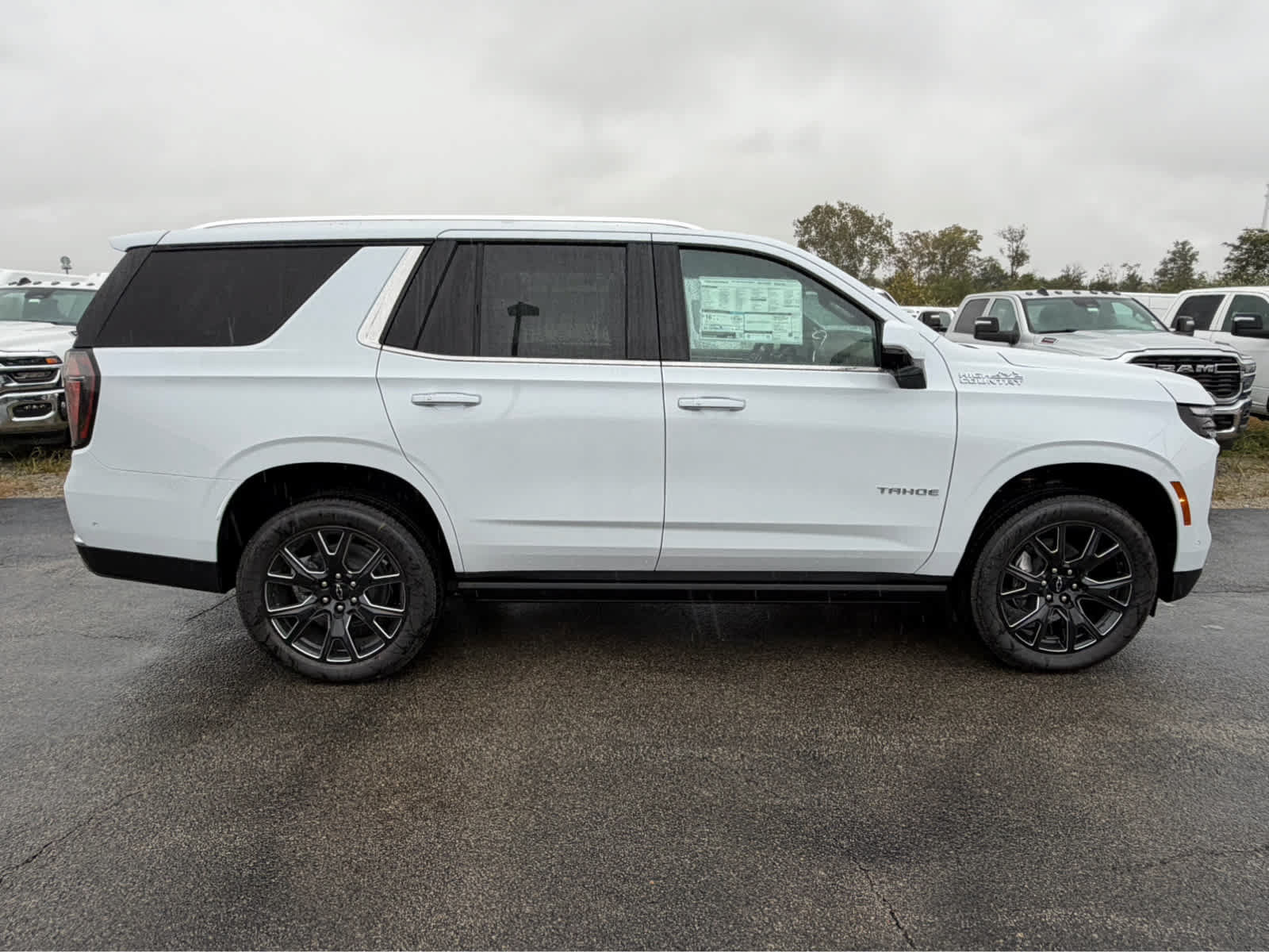 New 2027 Chevrolet Tahoe High Country AWD/4WD image 5