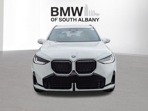New 2026 BMW X3 xDrive30 w/ Premium Package image 9