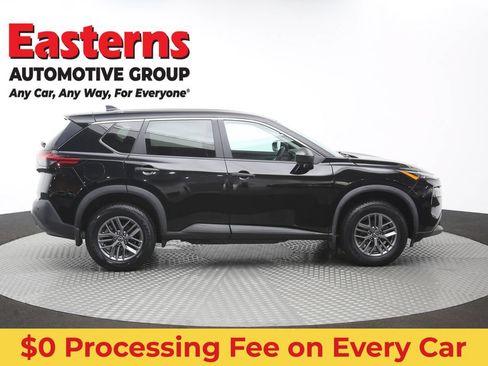 Used 2023 Nissan Rogue S AWD/4WD image 45