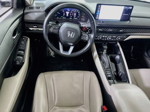 Used 2023 Honda Accord Touring image 22