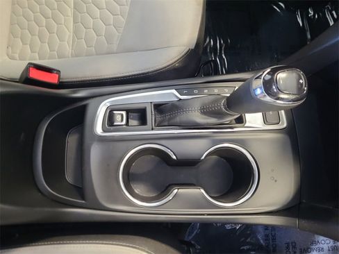 Used 2019 Chevrolet Equinox LS image 16