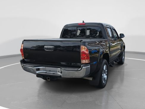 Used 2013 Toyota Tacoma PreRunner w/ Limited Pkg image 5