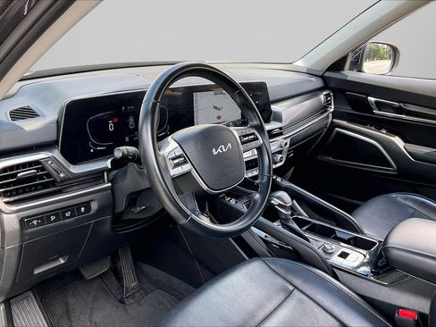 Used 2025 Kia Telluride S FWD image 20
