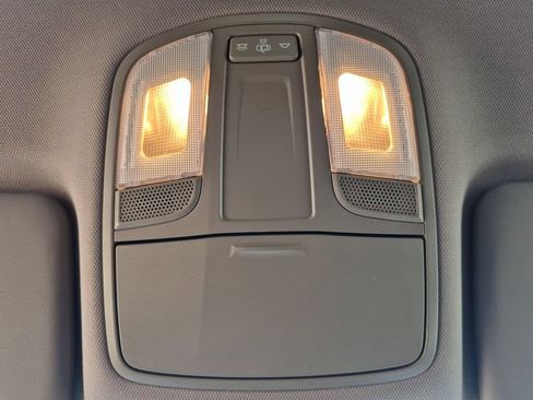 Used 2021 Hyundai Tucson Limited image 25