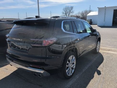 Used 2024 GMC Acadia Denali w/ Super Cruise Package image 2