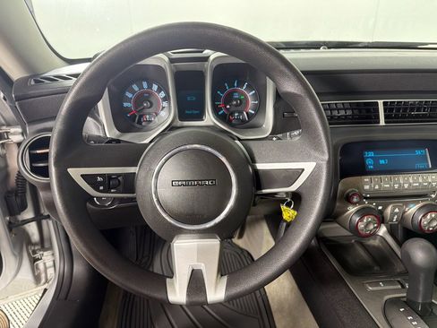 Used 2011 Chevrolet Camaro LT RWD image 11