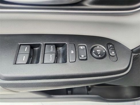 Used 2021 Honda CR-V EX-L image 31