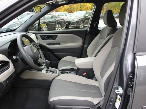 Used 2025 Subaru Forester image 15