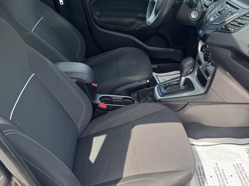 Used 2014 Ford Fiesta SE FWD image 12