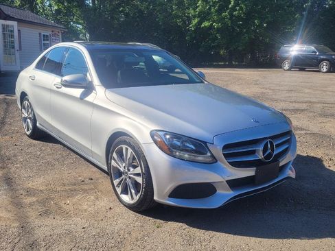 Used 2017 Mercedes-Benz C 300 4MATIC Sedan image 2