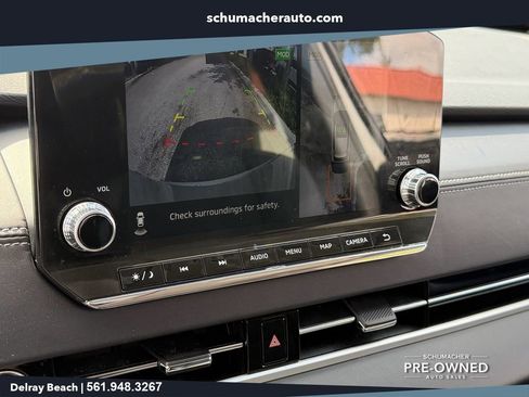 Used 2024 Mitsubishi Outlander FWD image 22