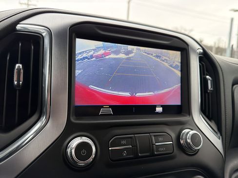 Used 2020 GMC Sierra 1500 Elevation image 19